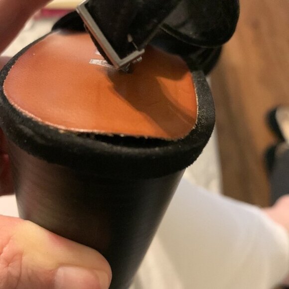 Mia, black suede peep toe block heel, 9M - Picture 9 of 9